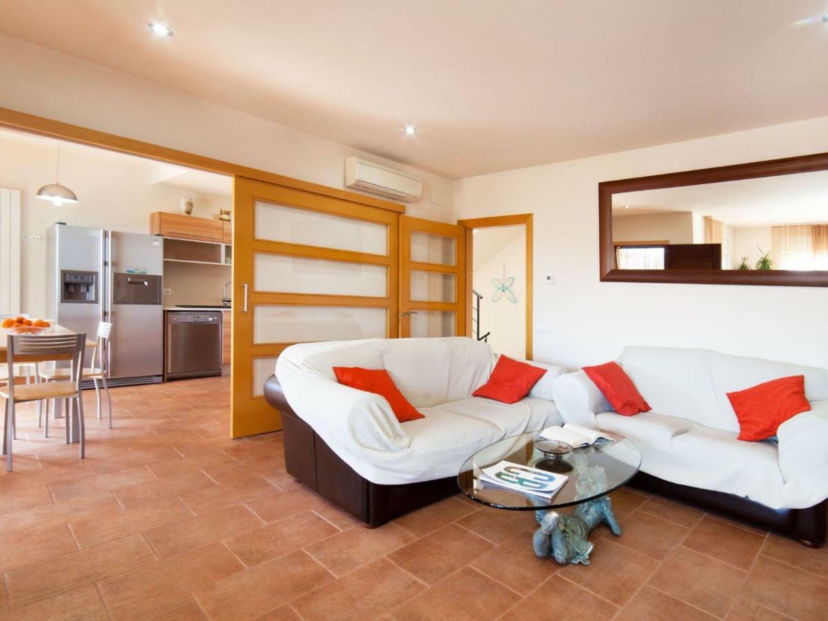 Holiday Home Mas Ambros By Interhome كالونج المظهر الخارجي الصورة